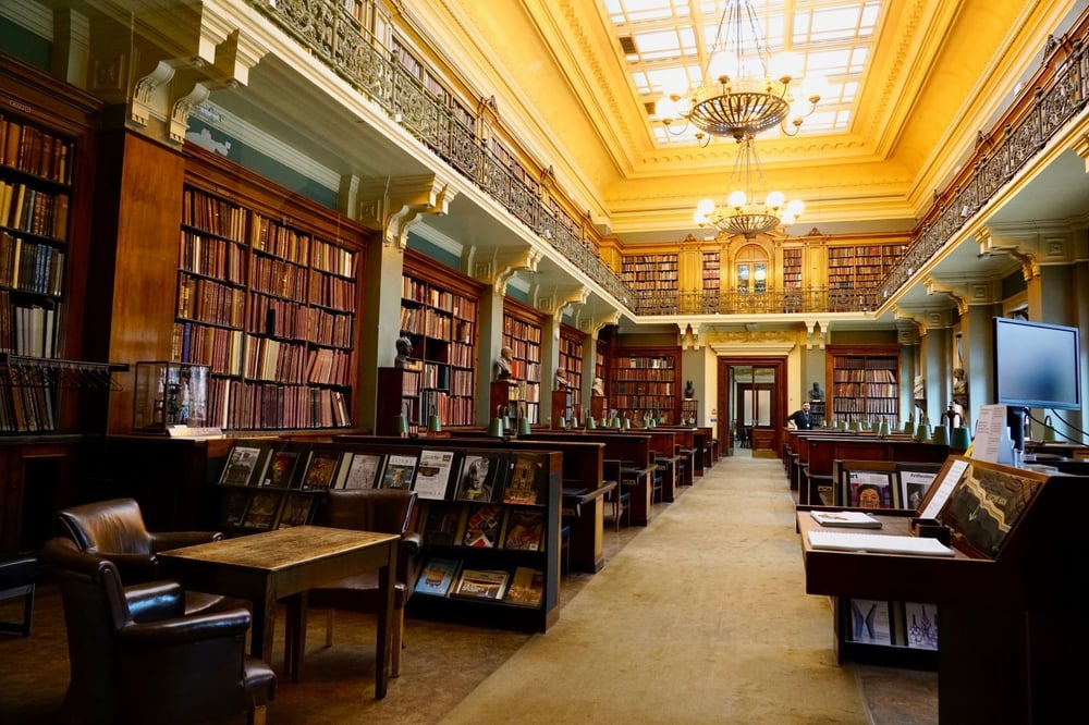 best places to read in london