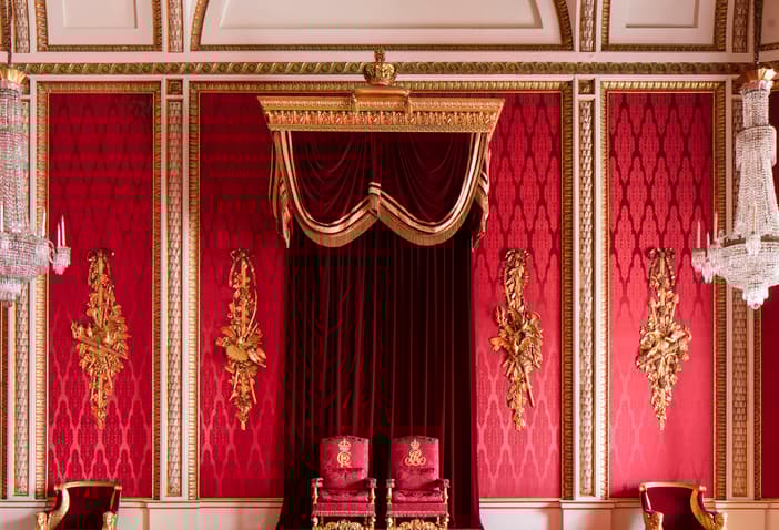 Throne Room.jpg Throne Room
