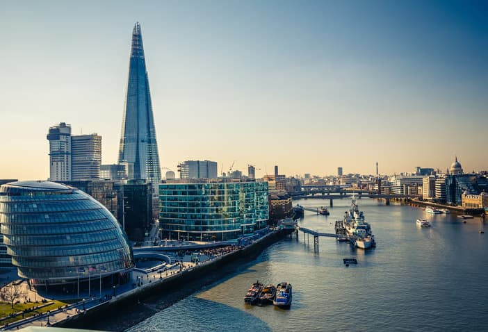 shutterstock_222417766.jpg London Architecture