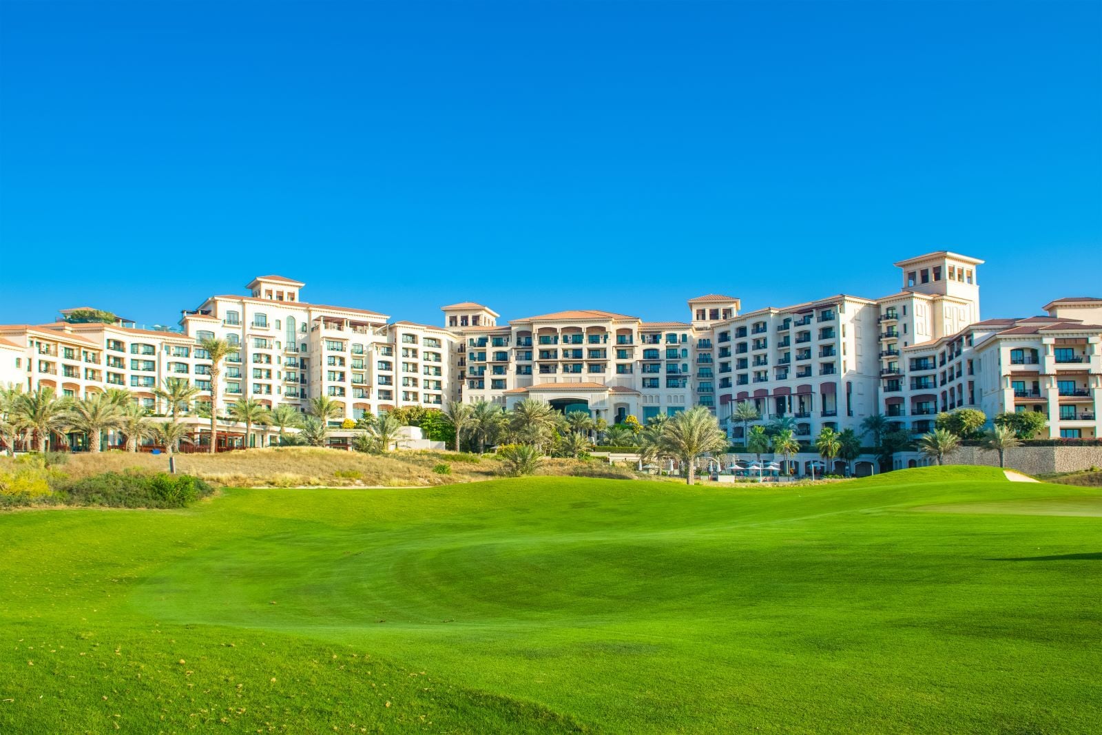 hotels in saadiyat island