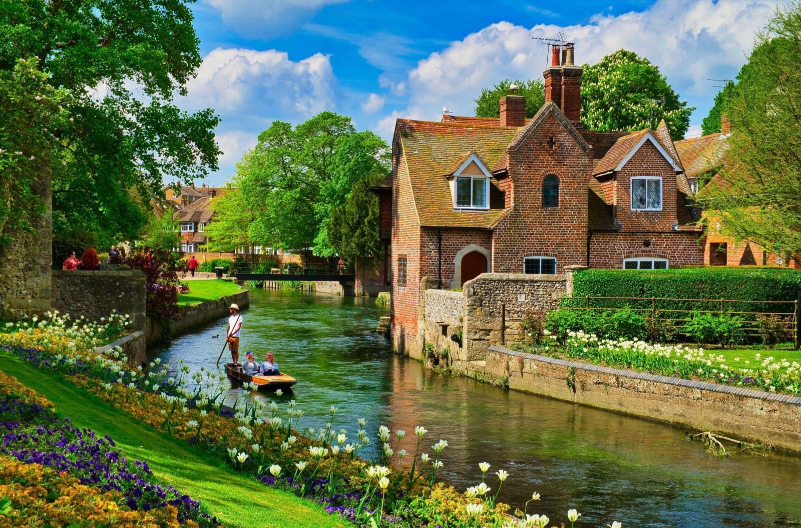 Living in Canterbury: A Perfect Blend