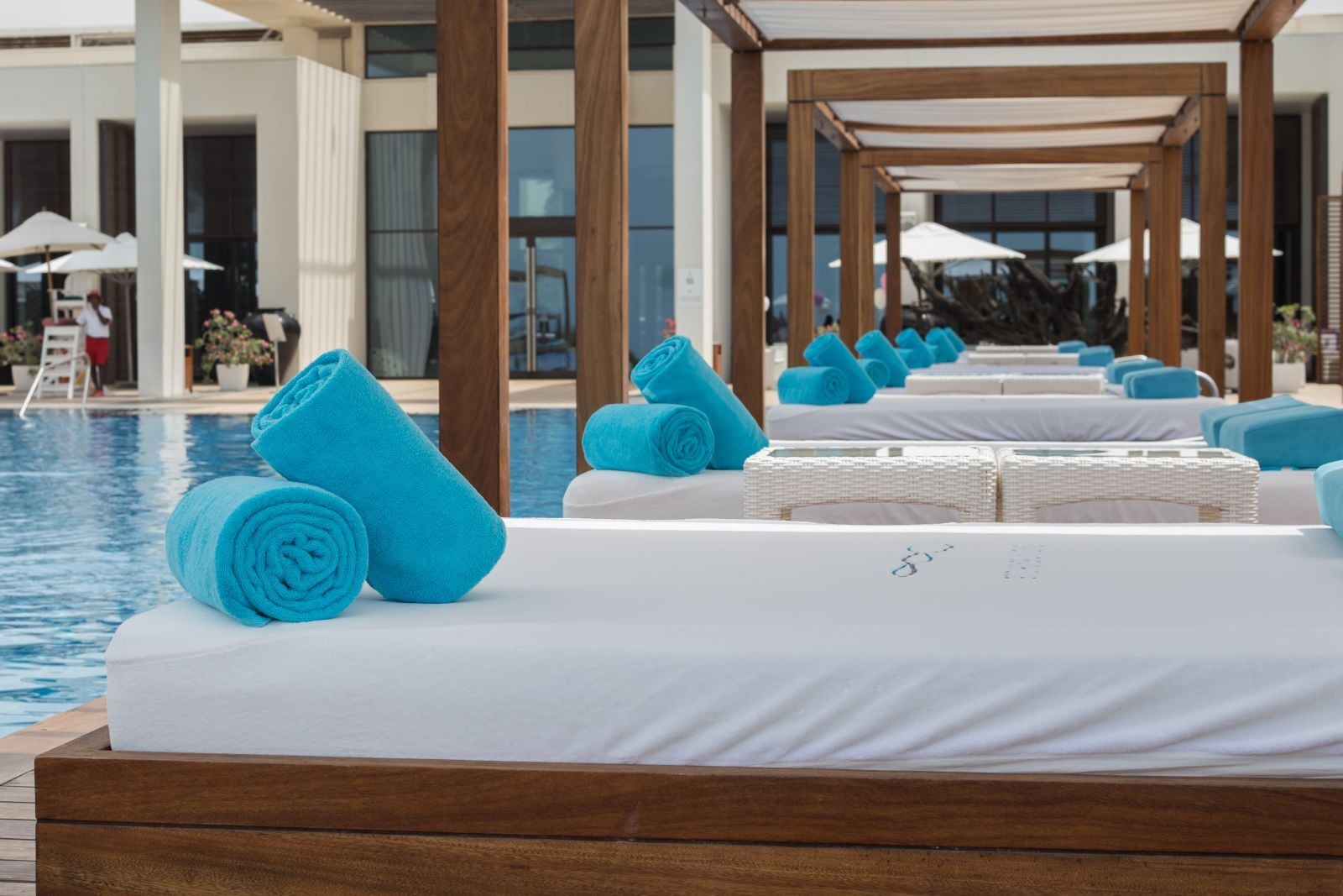 saadiyat beach club