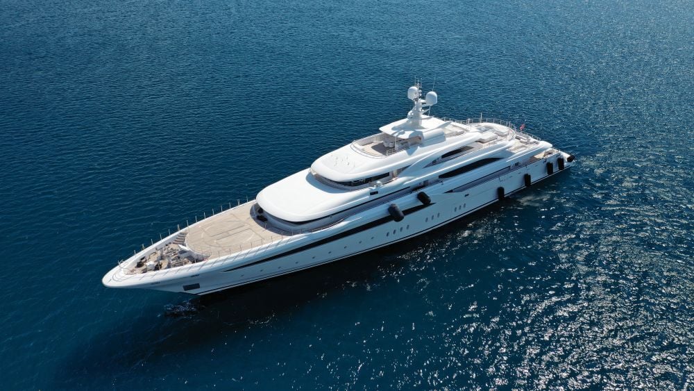 Four Seasons Yachts: The Pinnacle of Seaborne Indulgence