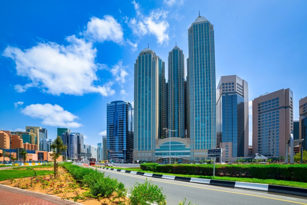 Why investors choose Abu Dhabi? 