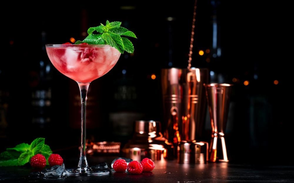 Bars in Abu Dhabi